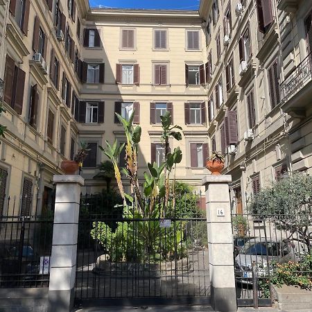 Hotel Gramsci 16 Neapel Exterior foto